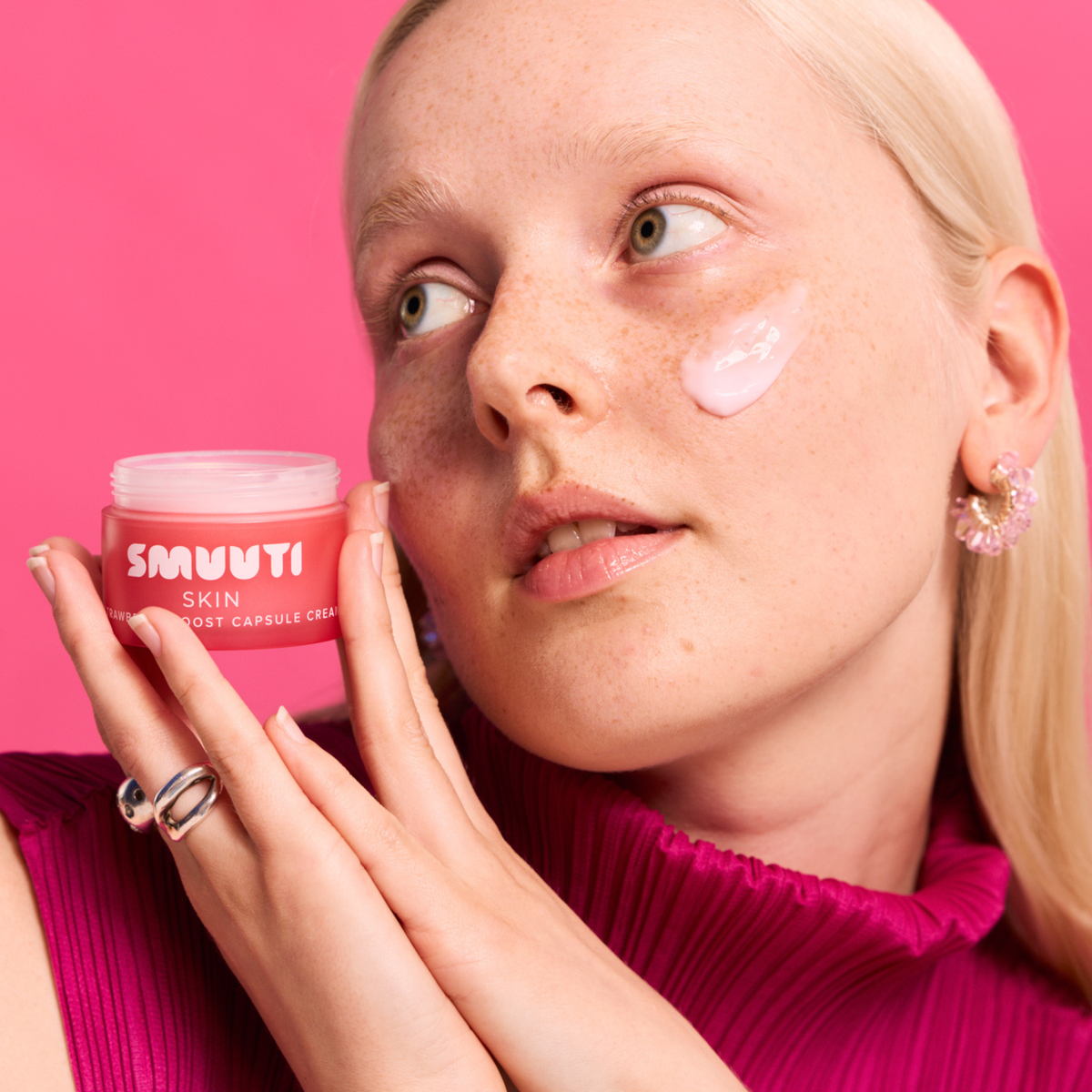 Strawberry Boost Capsule Cream